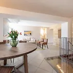 Ida - Isulatravel Vila Frigintini