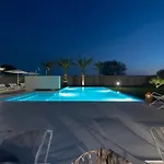 Ida - Isulatravel Vila Frigintini