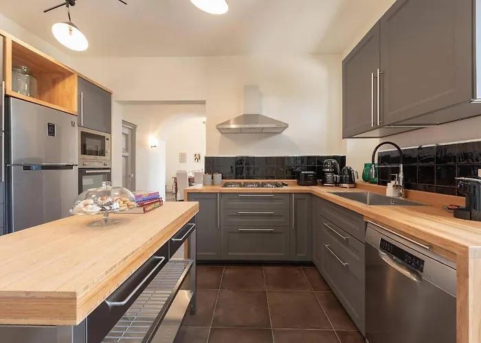 Ida - Isulatravel Frigintini